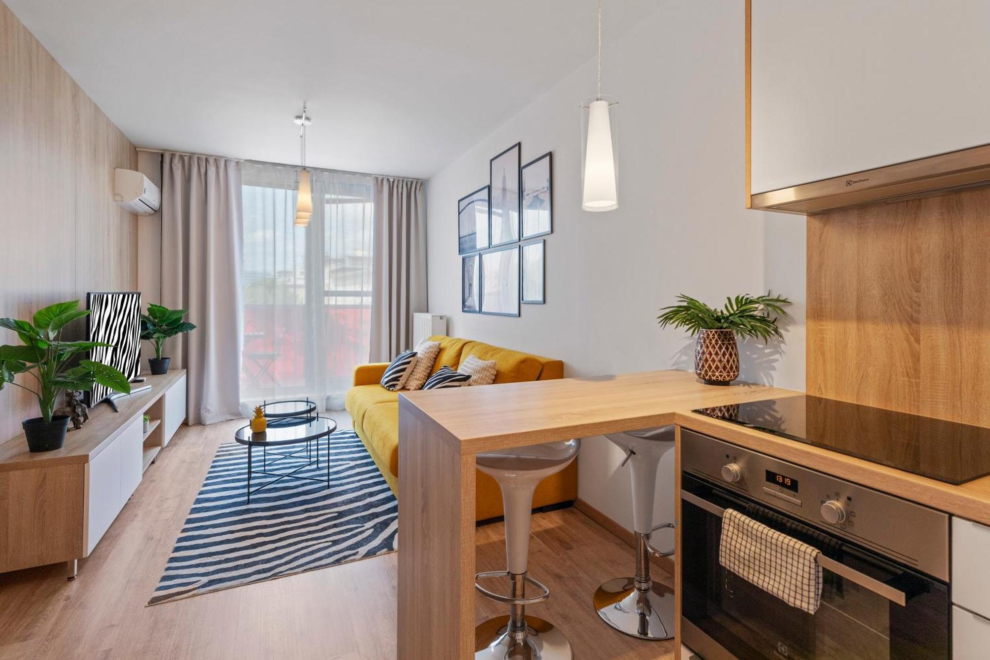 브라티슬라바 Lam Safari - Balcony - Ac - Free Parking 아파트 외부 사진